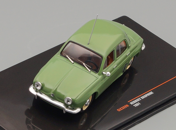 RENAULT Dauphine 1961, green