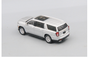 CHEVROLET Suburban (2021) Silver