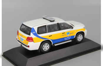 TOYOTA Land Cruiser 200 Qatar Traffic Police (2011), white