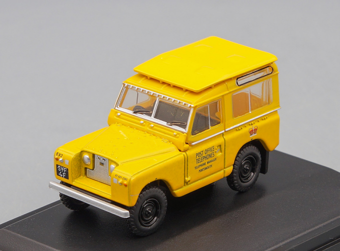 LAND ROVER Series II SWB "Post Office Telephones" 1968 Yellow