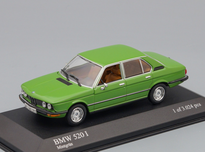 BMW 520 (E12) 1974, green