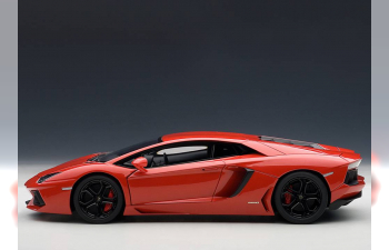 LAMBORGHINI Aventador LP700-4 (2011), rosso andromeda / red black wheels