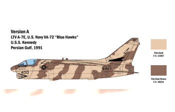 Сборная модель Самолет A-7E Corsair II