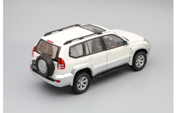 TOYOTA Land Cruiser Prado (2005), white