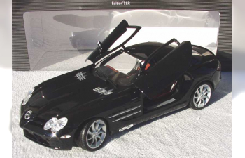 MERCEDES-BENZ SLR McLaren C199 (2003), crystal galaxit black