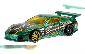 TOYOTA Supra, green