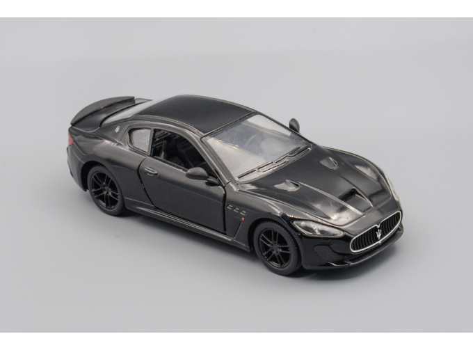 MASERATI GranTurismo MC Stradale, black