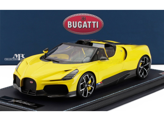 BUGATTI Mistral W16 (2023) - Con Vetrina - With Showcase, Yellow