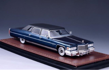 CADILLAC Series 75 Fleetwood 1976 Blue