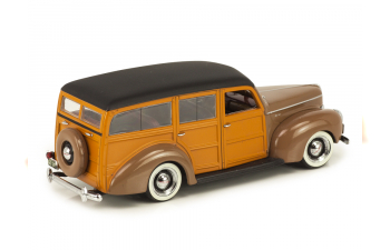 Ford V8 De Luxe Woody Stationwagen 1940 коричневый