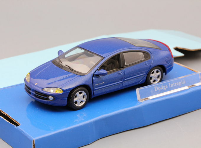 DODGE Intrepid, blue