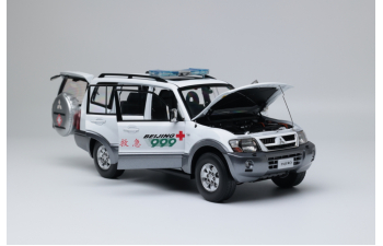 MITSUBISHI Pajero V73 Beijing Red Cross Rescue Service Center, white