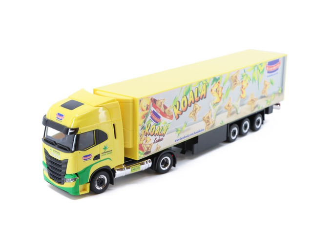 Iveco S-Way LNG, yellow