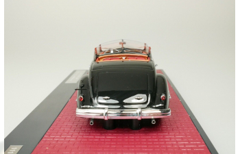 CADILLAC V16 Dual Cowl Sport Pheaton open (1937) , black