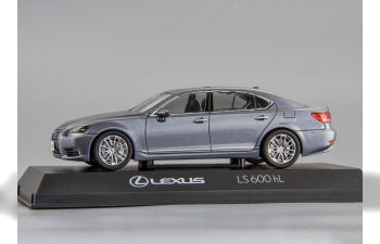 LEXUS LS600hL, grey