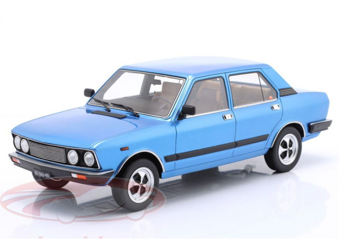 FIAT 132 2000ie (1979), light blue metallic