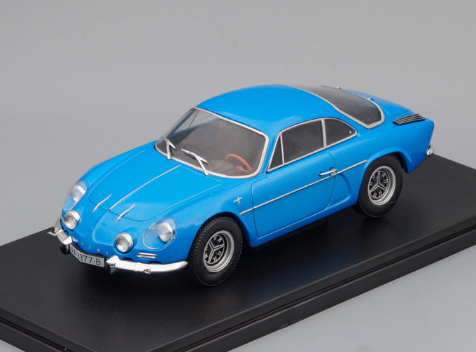 ALPINE RENAULT A 110 1300 1971, blue