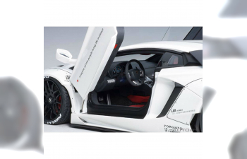 Lamborghini Aventador LB Performance (white)