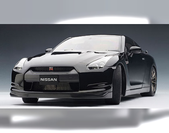 NISSAN GT-R (R35), SUPER BLACK