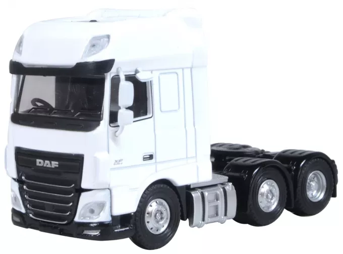 DAF XF Euro 6, white