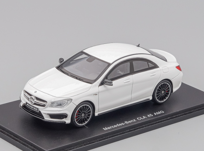 MERCEDES-BENZ CLA 45 AMG (2014), white