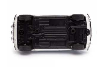 MINI Cooper из оригинального фильма Ограбление по-итальянски (The Italian Job) белый