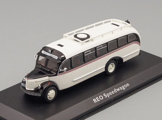 Автобус Reo Speedwagon (1946)