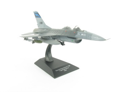 F-16B Plus (États-Unis), серия Avions de Combat à Réaction 24, серый