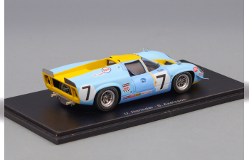 LOLA T70 Mk3 #7 LM (1968), blue / yellow