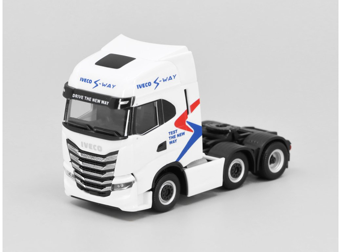 Iveco S Way 6x2 ZM, white