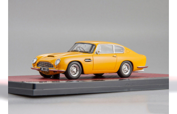 ASTON MARTIN DB6 Vantage (1965), yellow