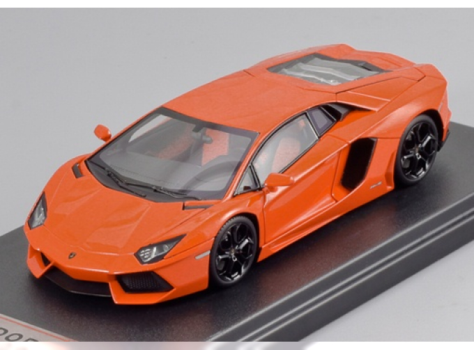 LAMBORGHINI Aventador LP700-4, orange red