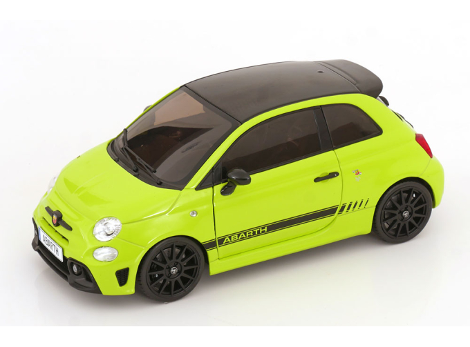 FIAT Nuova 500 Abarth 595 (2023), light green/black