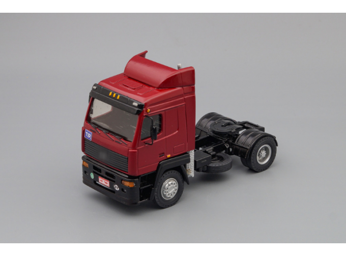 Минский 544020 (4х2), темно-красный