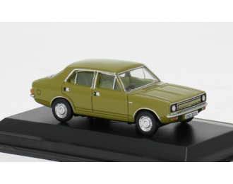 Morris Marina, green