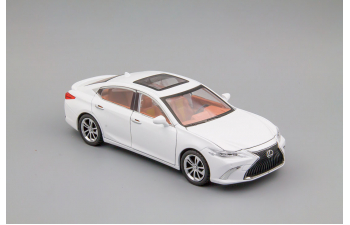 LEXUS ES300h, white