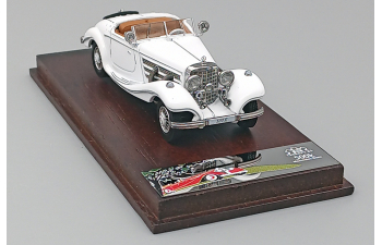 MERCEDES-BENZ 500K (W29), white