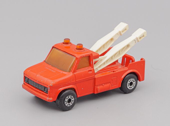 FORD Transit Wreck Truck, Red