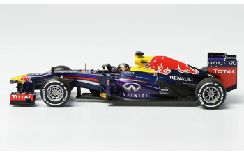 INFINITI Red Bull Racing RB9 S. Vettel Winner Indian GP Formula One World Champion (2013), purple / black