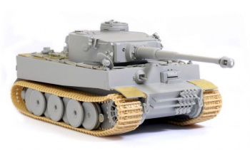 Сборная модель Танк Tiger I Initial Production s.Pz.Abt.502 (Leningrad Region 1942/43)