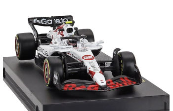 RED BULL F1 Rb21 Team Oracle Red Bull Racing №22 Japan Gp (2025) Yuki Tsunoda - With Pilot And Showcase, White Red