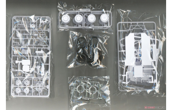 Сборная модель LANCIA DELTA S4 MONTECARLO 1986 MARTINI