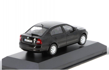 SKODA Octavia Liftback II (2008) - Kaleidoskop slavných vozů №111, black
