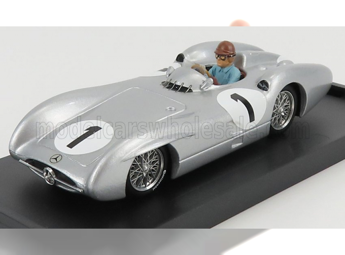 MERCEDES BENZ F1 W196c N 1 British Gp Juan Manuel Fangio 1954 World Champion - With Driver Figure, Silver