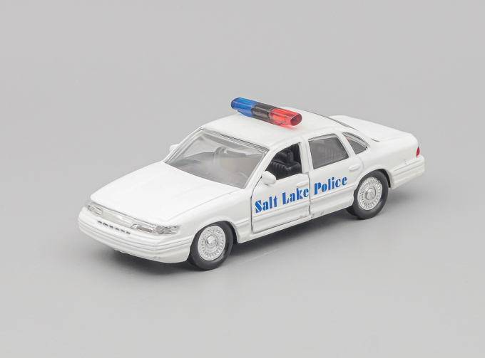 FORD Crown Victoria Salt Lake Police, white