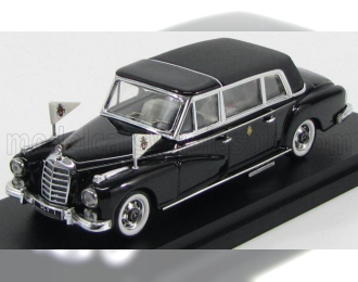 MERCEDES BENZ 300d (1963) Pope - Papa - Giovanni Xxiii - With 2 Figures, Black