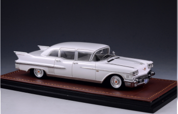 CADILLAC Fleetwood 75 Limousine 1958 White