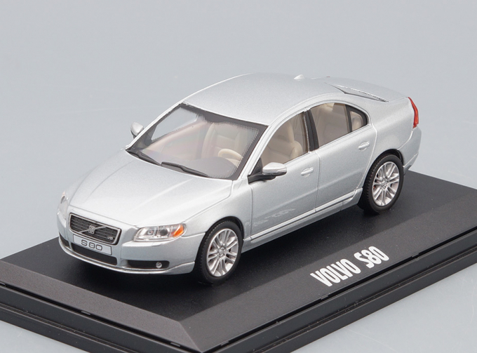 VOLVO S80, silver