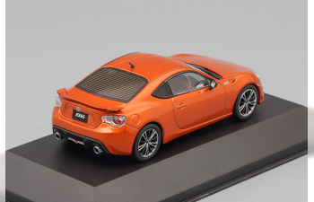 TOYOTA GT86 (2012), orange