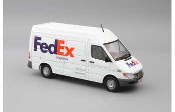 MERCEDES-BENZ Sprinter FedEx, white